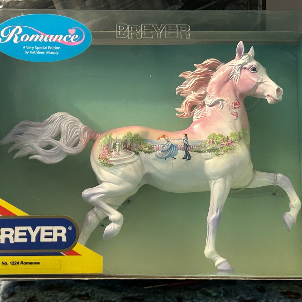 Romance Breyer Horse #1224